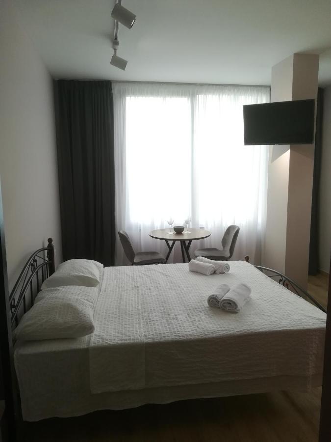 Sleep And Wine Hotell Batumi Eksteriør bilde